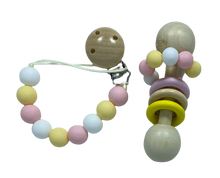 Load image into Gallery viewer, Rattle and Dummy Clip Set